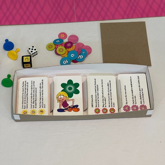 Disney Lizzie McGuire Board Game - Yellow and Pink - Picture 11 of 16
